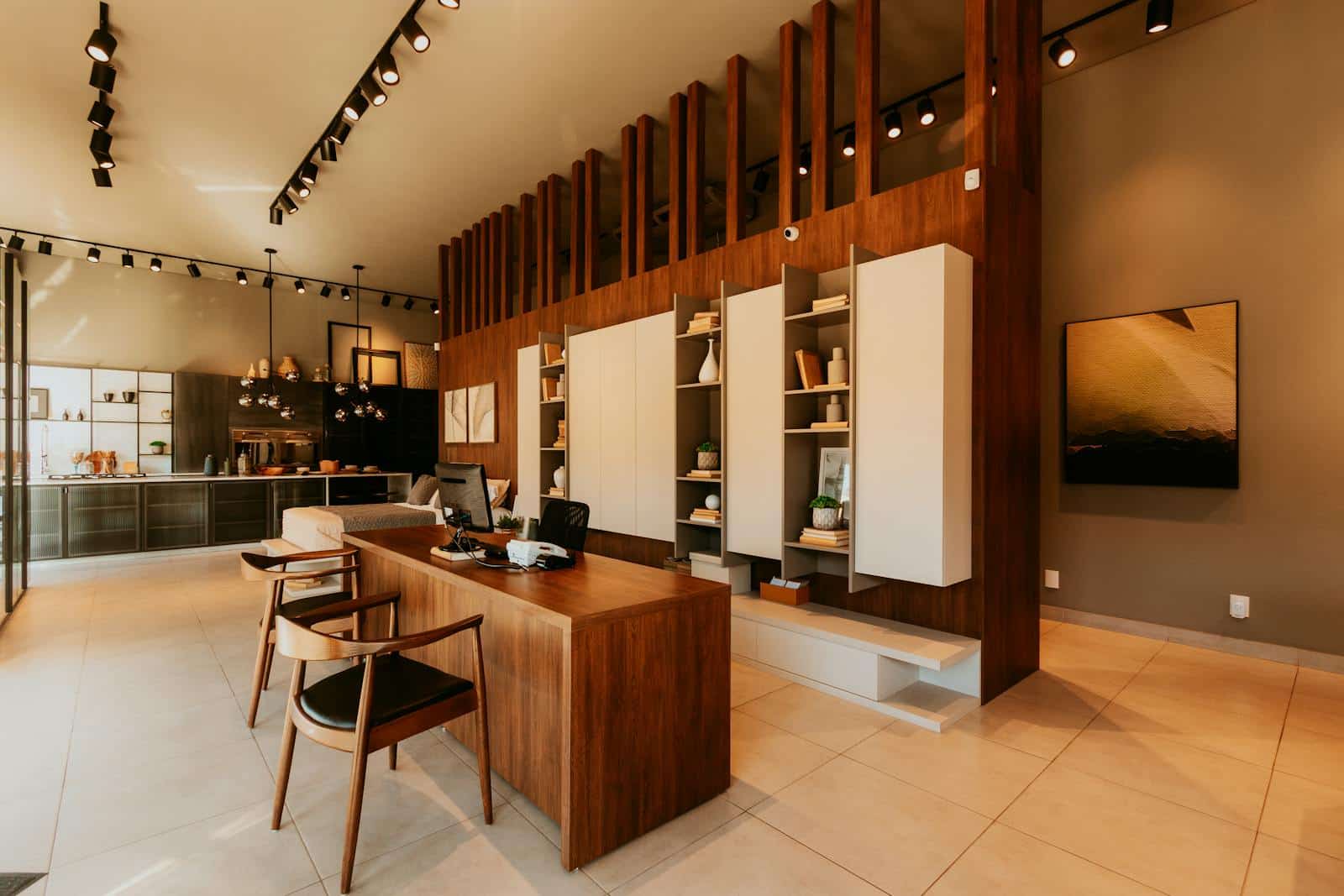 Sleek office space with modern decor in Pato Branco, Paraná, featuring wooden accents and natural lighting.